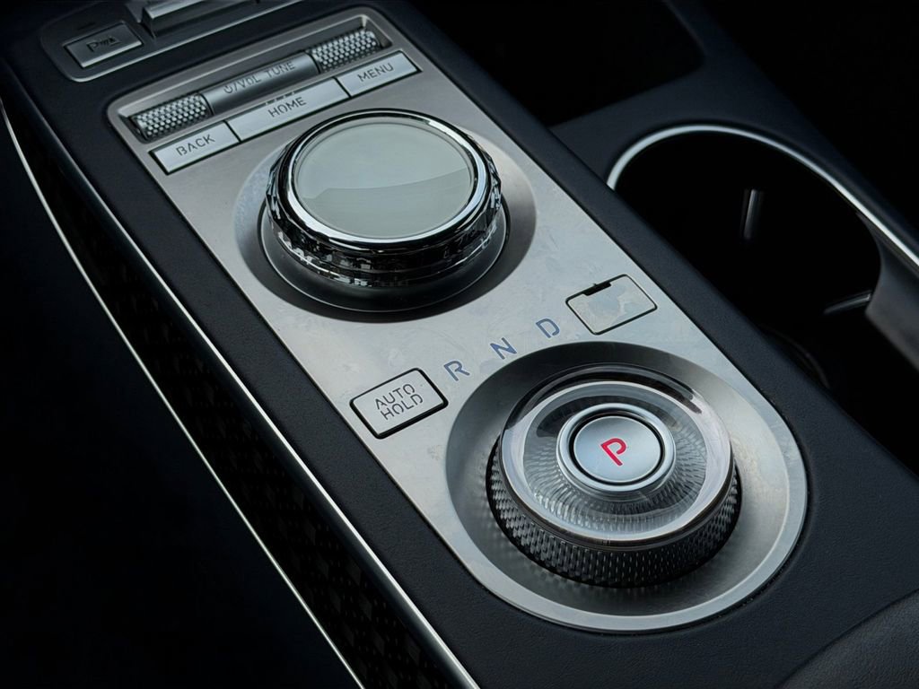 Used 2022 Genesis GV70 3.5T Sport w/ Sport Prestige Package image 18