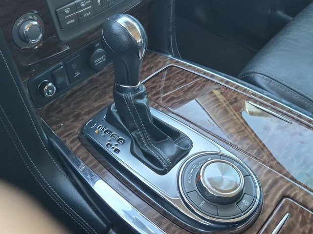 Used 2018 Nissan Armada Platinum AWD/4WD image 22