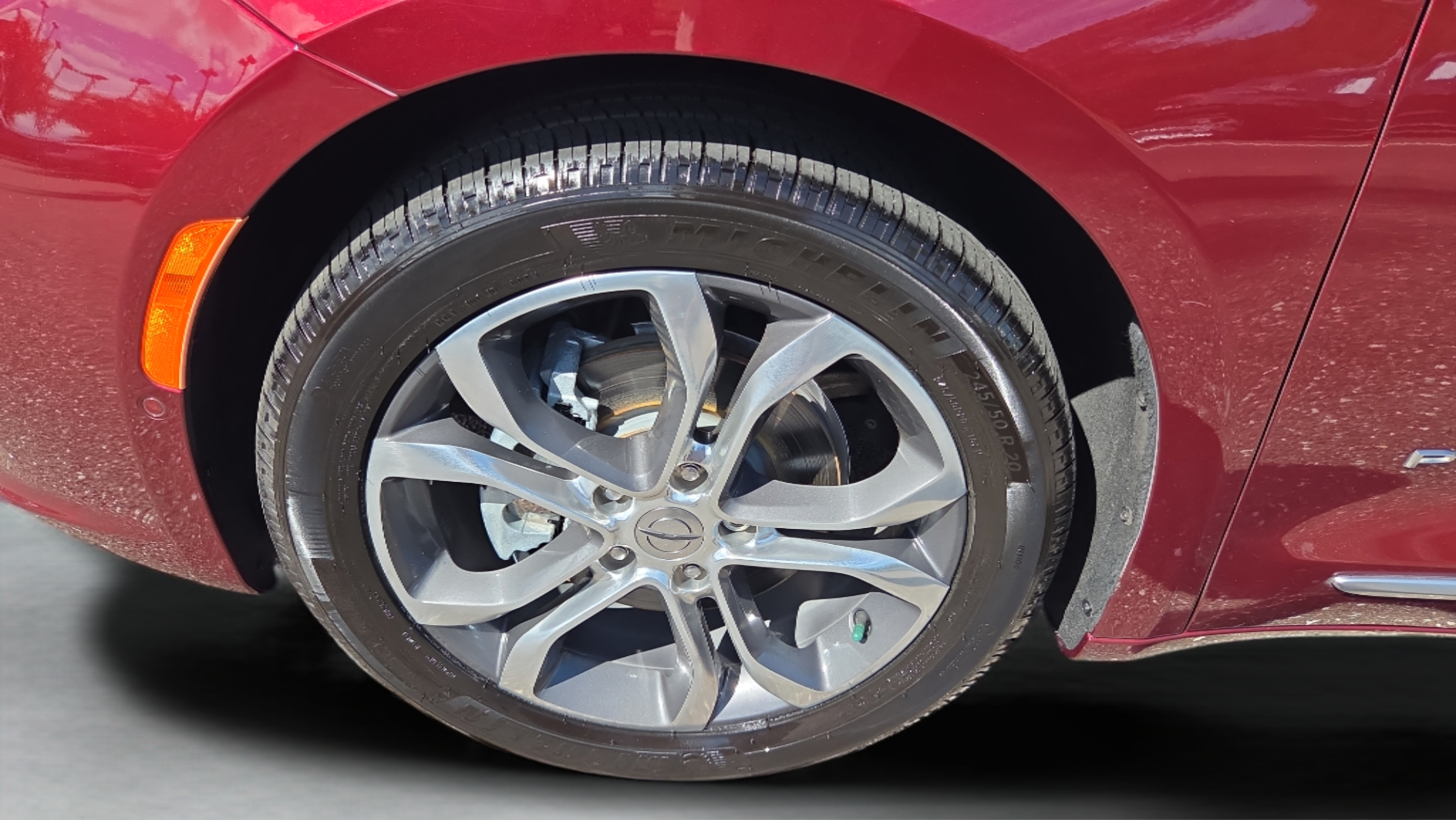 Used 2022 Chrysler Pacifica Pinnacle FWD image 10