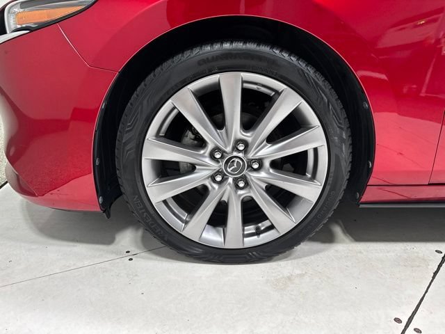 Used 2019 MAZDA MAZDA3 Sedan w/ Premium Package FWD image 9
