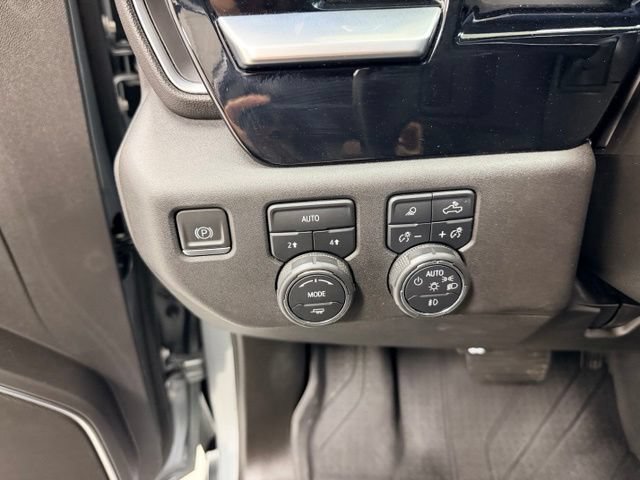 Certified 2023 Chevrolet Silverado 1500 RST w/ Rally Edition AWD/4WD image 14