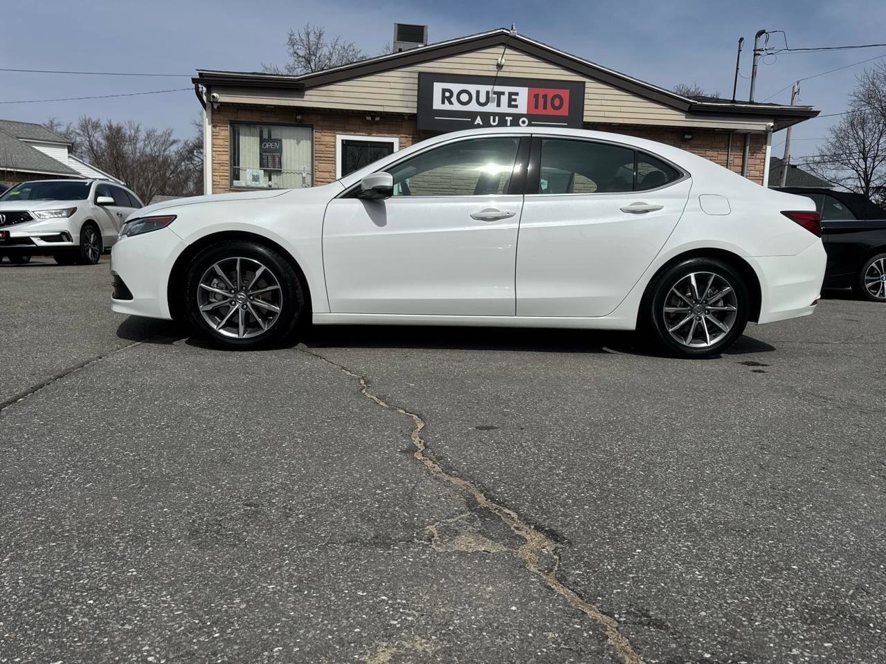 Used 2015 Acura TLX w/ Technology Package FWD image 14
