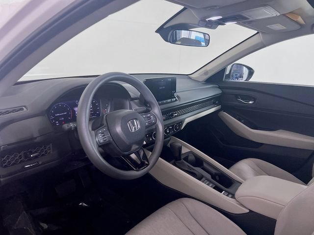 Used 2024 Honda Accord EX image 10