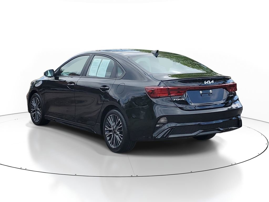 Certified 2023 Kia Forte GT-Line FWD image 3