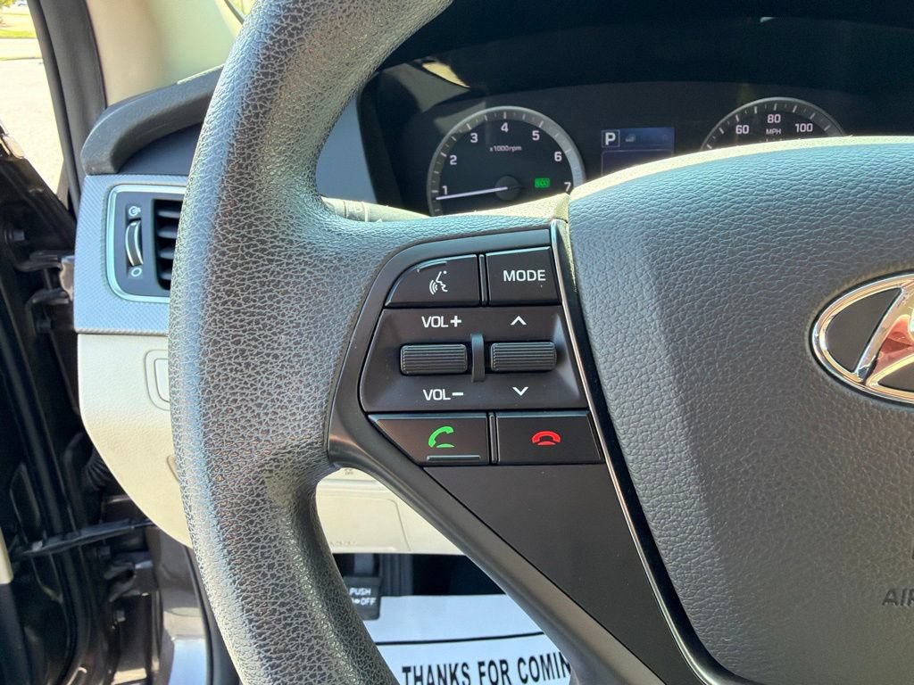 Used 2017 Hyundai Sonata SE FWD image 24