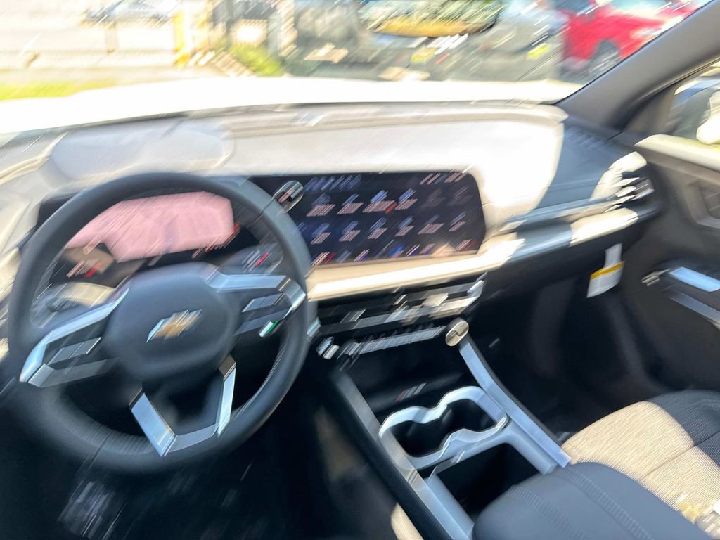 New 2026 Chevrolet Traverse LT w/ Driver Confidence Package image 10