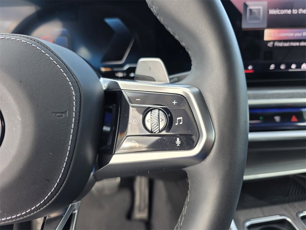 Certified 2023 BMW 740i image 21