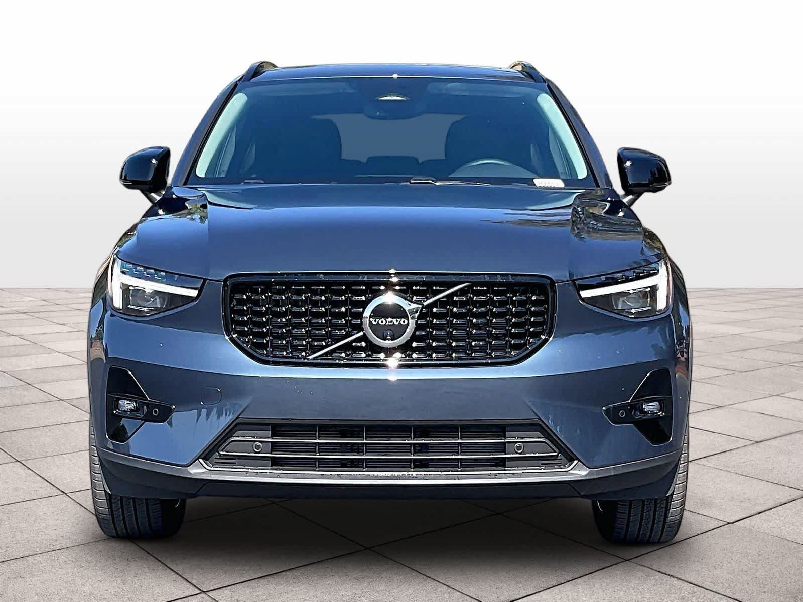 New 2026 Volvo XC40 B5 Ultra w/ Protection Package Premier AWD/4WD image 5