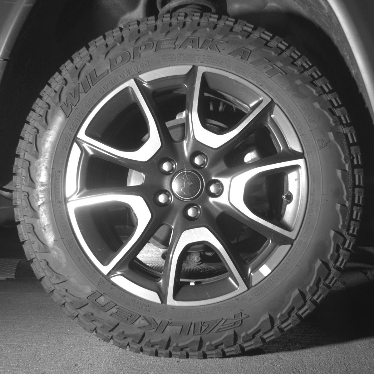 Used 2025 Jeep Compass Trailhawk image 15