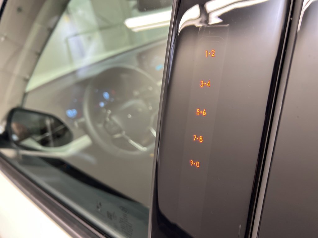 New 2026 Ford Explorer Platinum w/ LUX Leather Package image 32