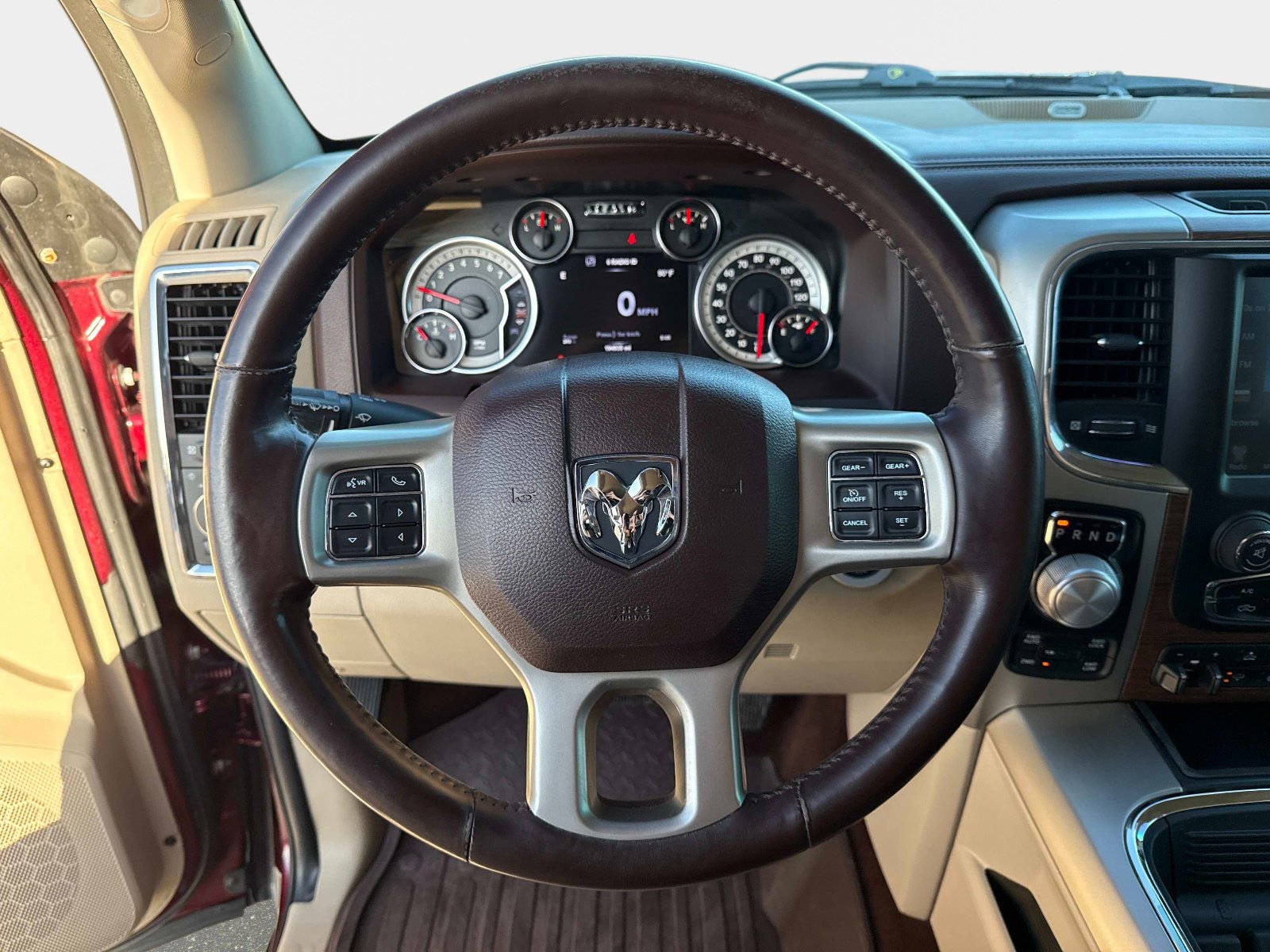 Used 2017 RAM 1500 Laramie w/ Convenience Group image 26