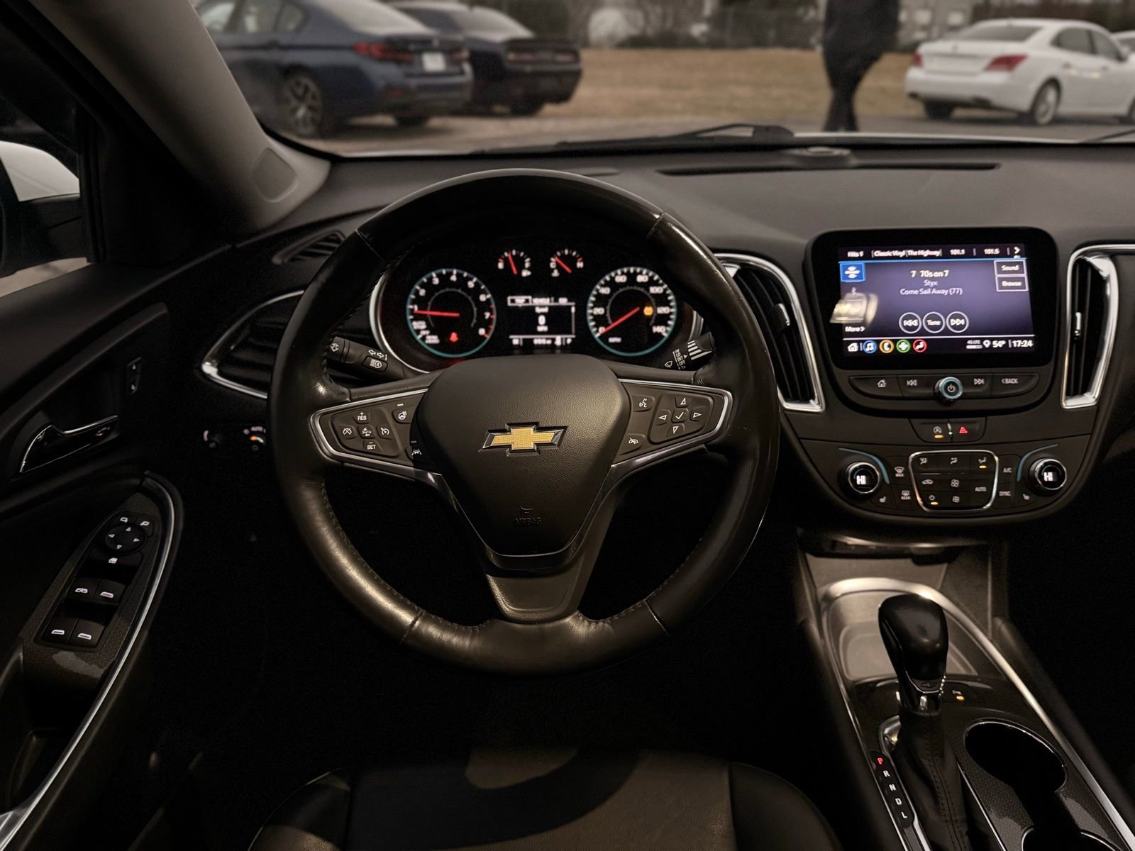 Used 2021 Chevrolet Malibu LT w/ Leather Package image 35