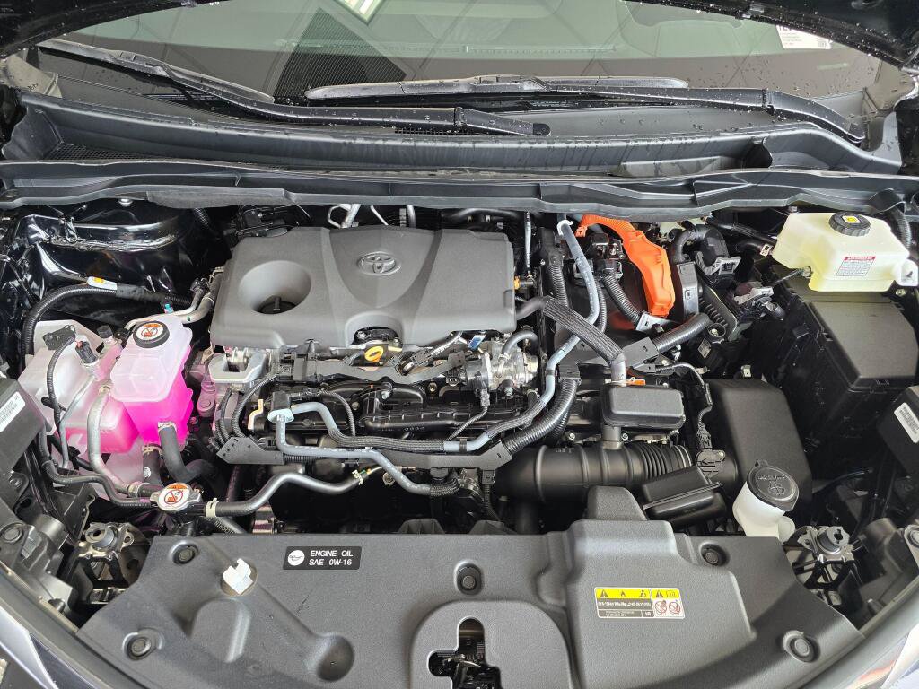 New 2026 Toyota Sienna Platinum AWD/4WD image 11