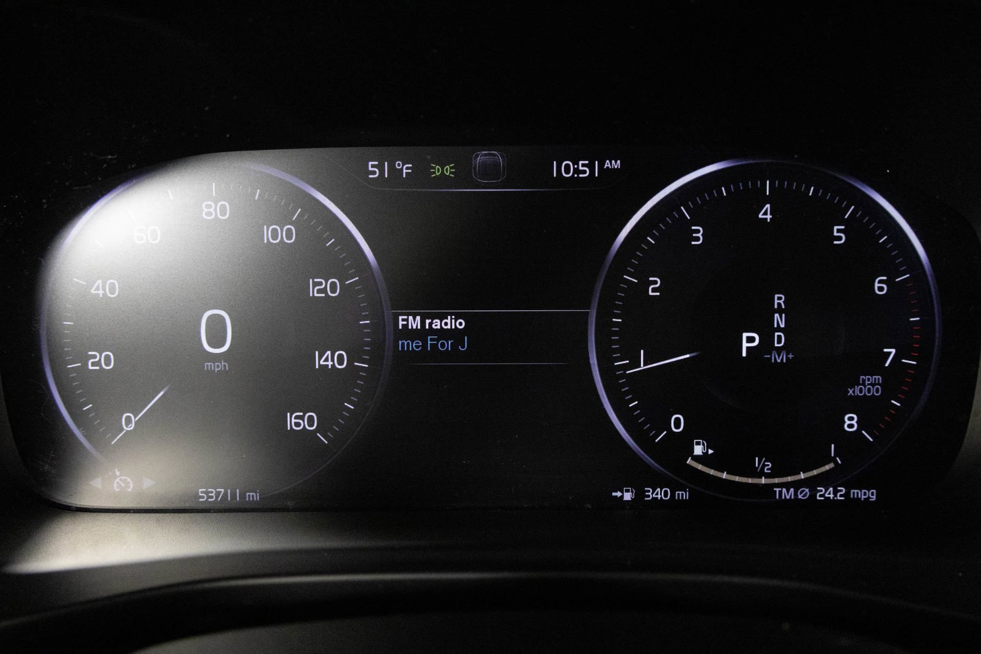 Used 2021 Volvo XC40 T5 Momentum w/ Protection Package Premier image 30