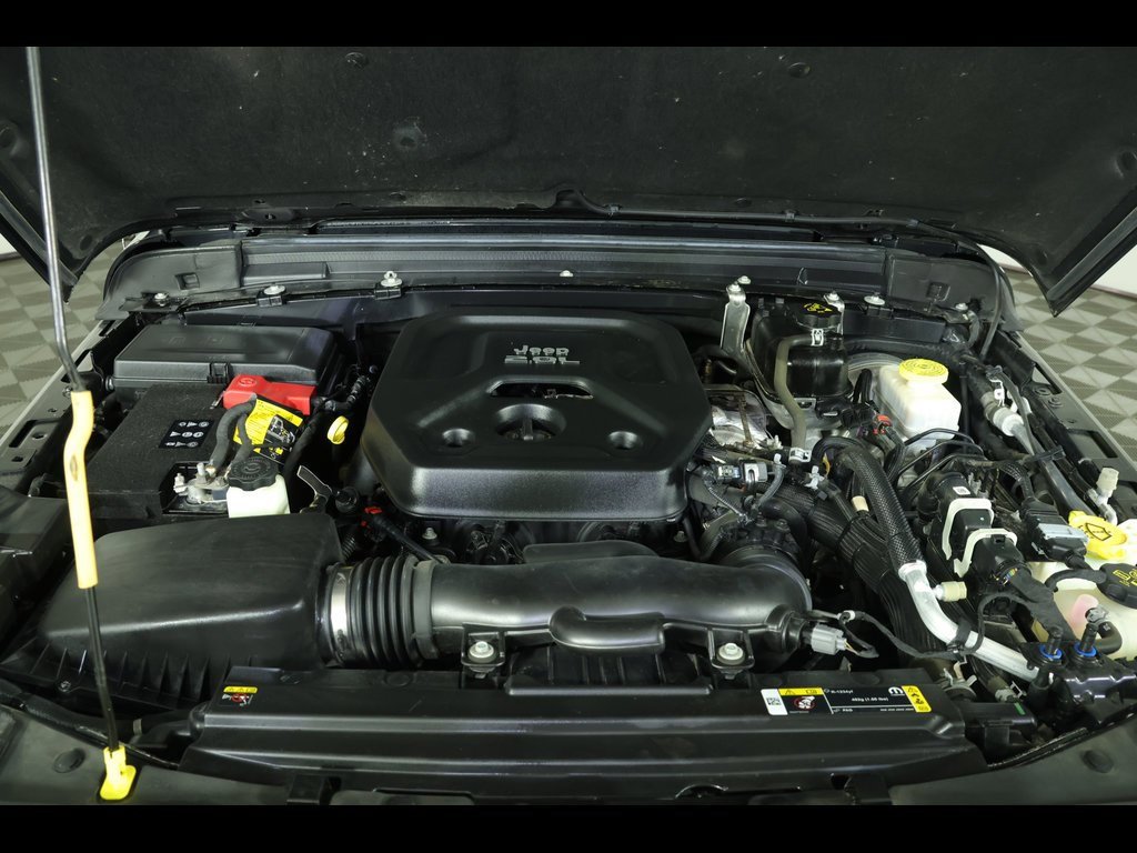 Used 2021 Jeep Wrangler Unlimited Sport image 19