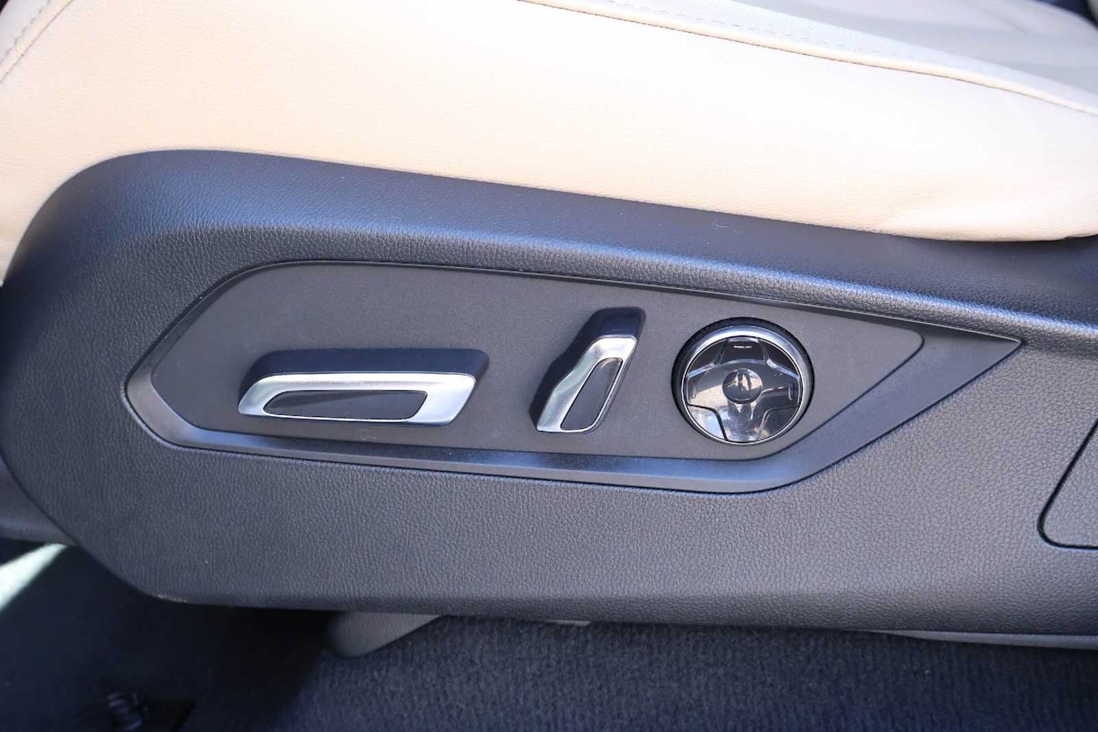 Certified 2023 Acura MDX FWD image 24