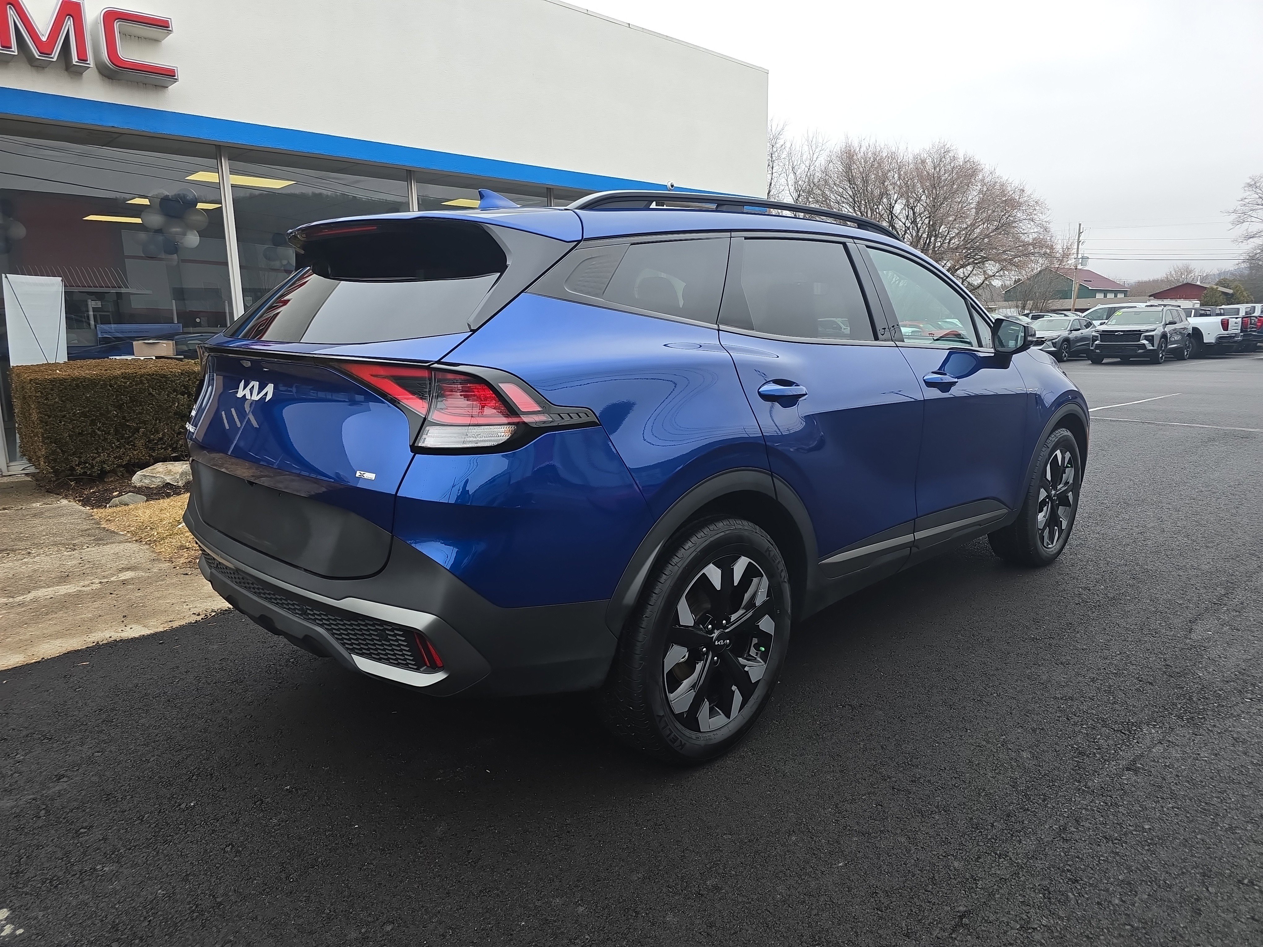 Used 2024 Kia Sportage X-Line image 3