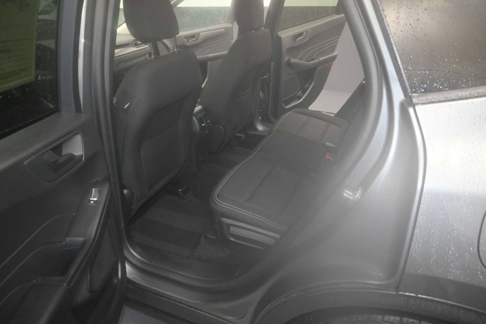 Certified 2025 Ford Escape Active FWD image 13