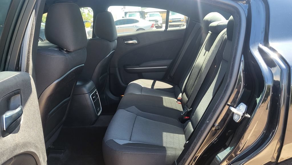 Used 2016 Dodge Charger SXT w/ Navigation & Travel Group RWD image 24