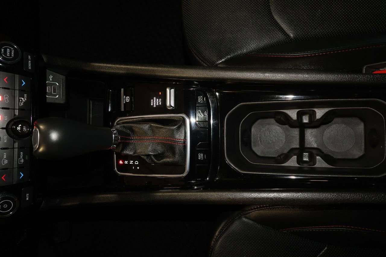 Used 2022 Jeep Compass Trailhawk w/ Trailhawk Elite Group image 15