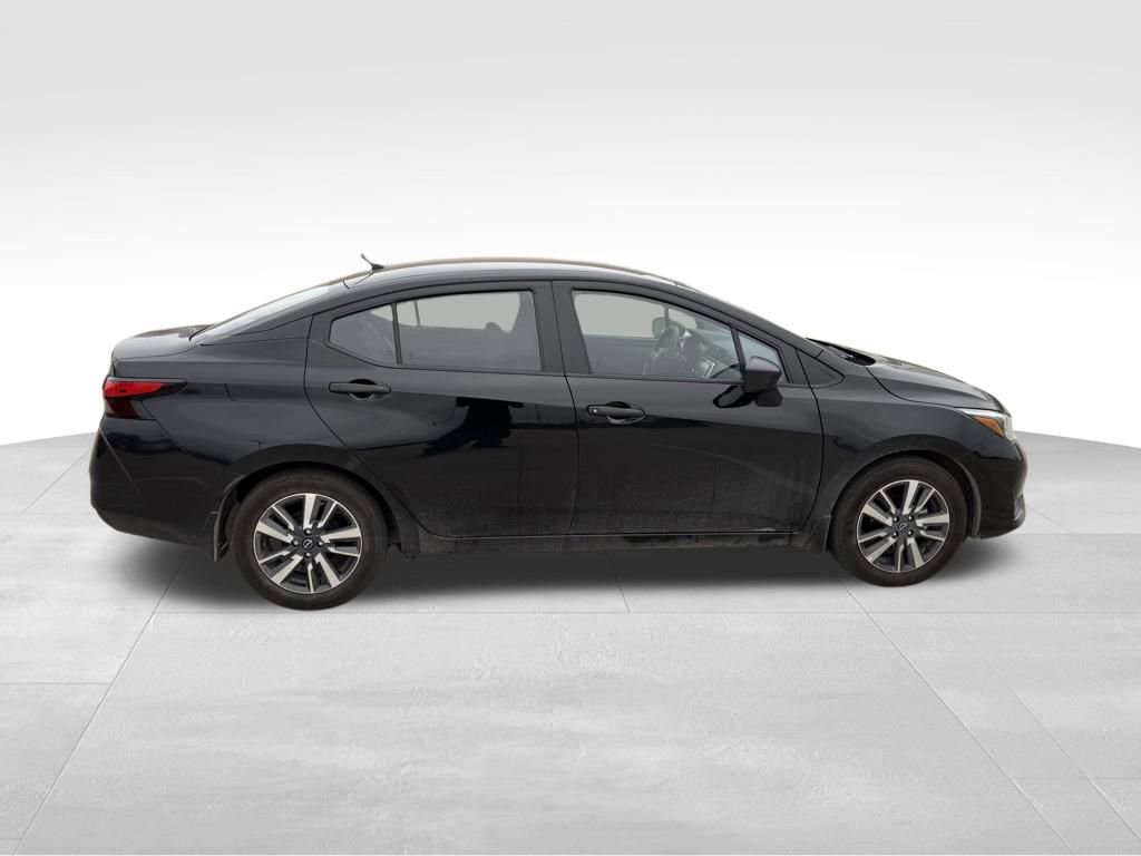 Used 2025 Nissan Versa S w/ S Plus Package image 4