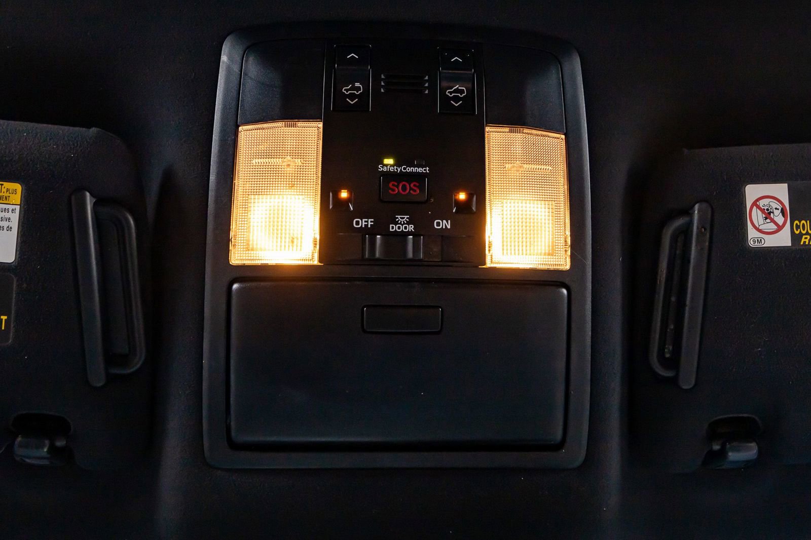 Used 2020 Lexus GX 460 Premium w/ Premium Package AWD/4WD image 29