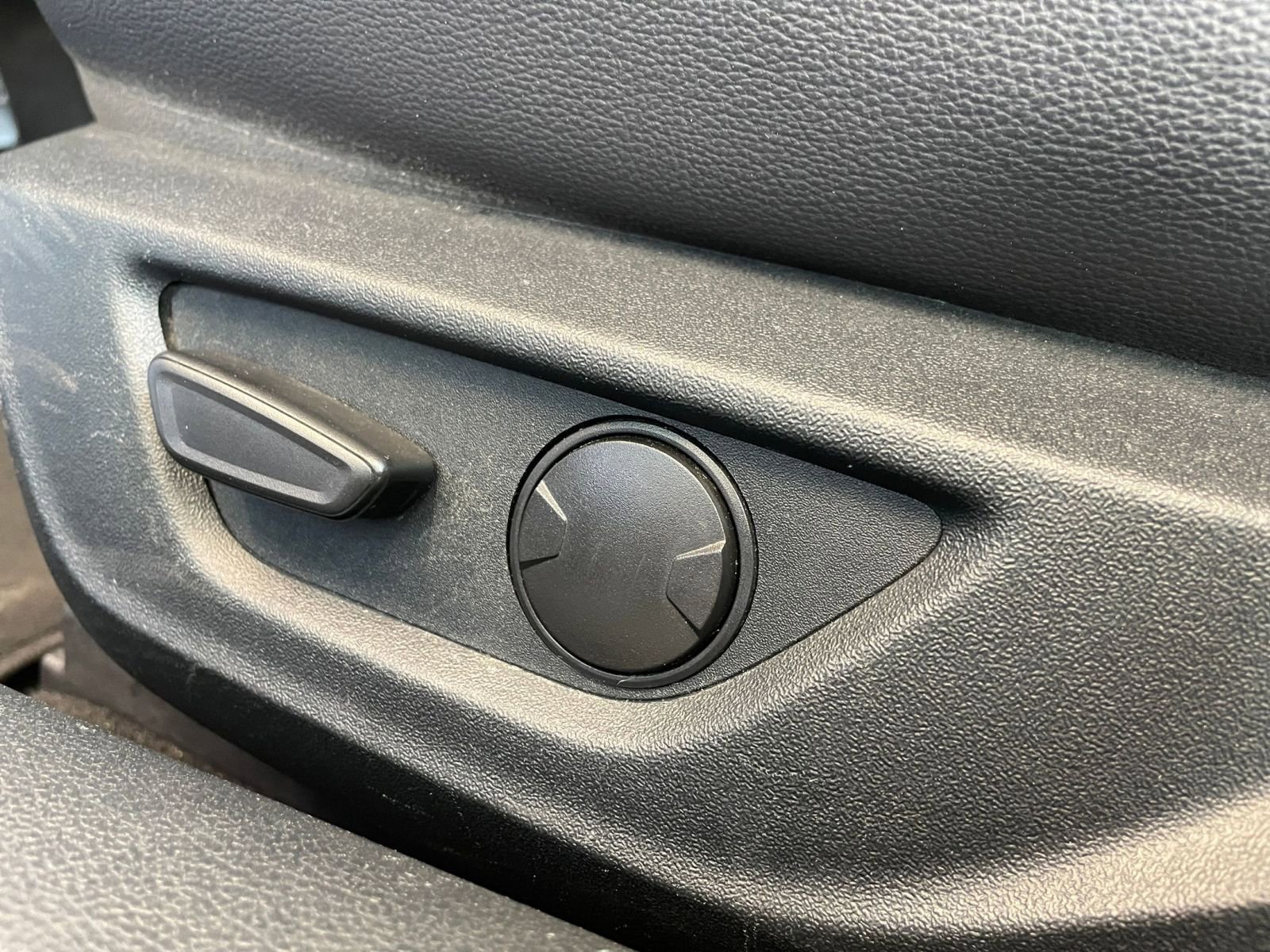 Used 2023 Ford Mustang Premium image 23