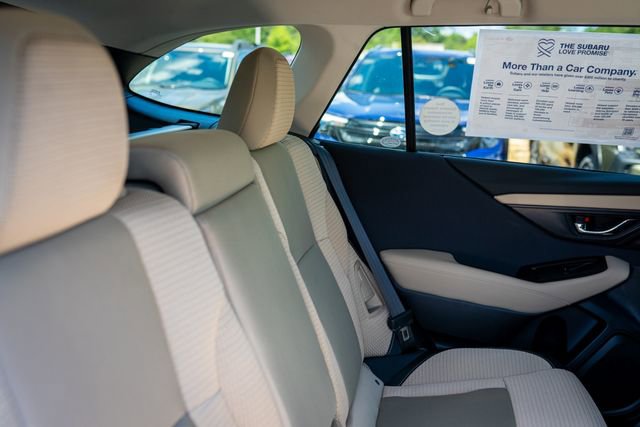 Certified 2025 Subaru Outback Premium image 9
