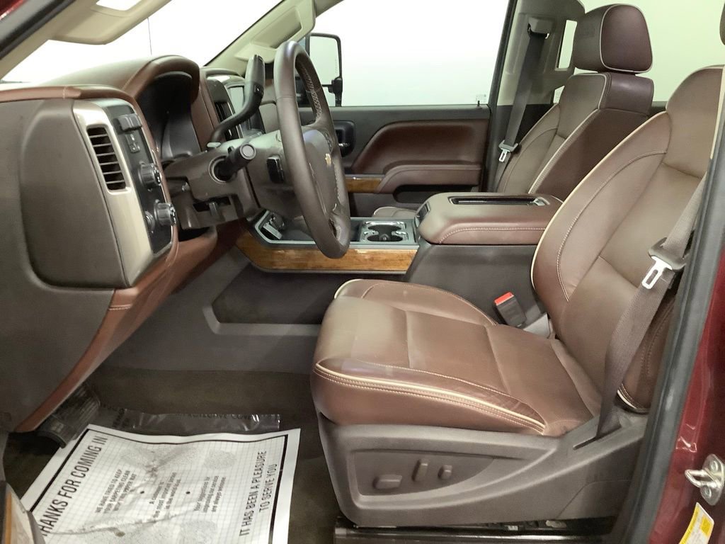 Used 2016 Chevrolet Silverado 2500 High Country w/ Duramax Plus Package image 12