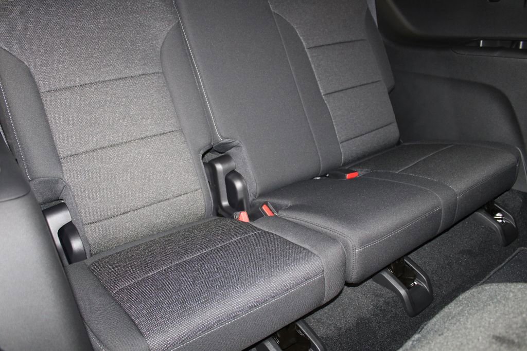 New 2026 Chevrolet Traverse LT image 24