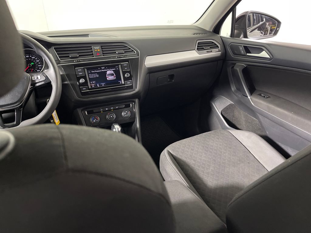 Used 2020 Volkswagen Tiguan S FWD image 17
