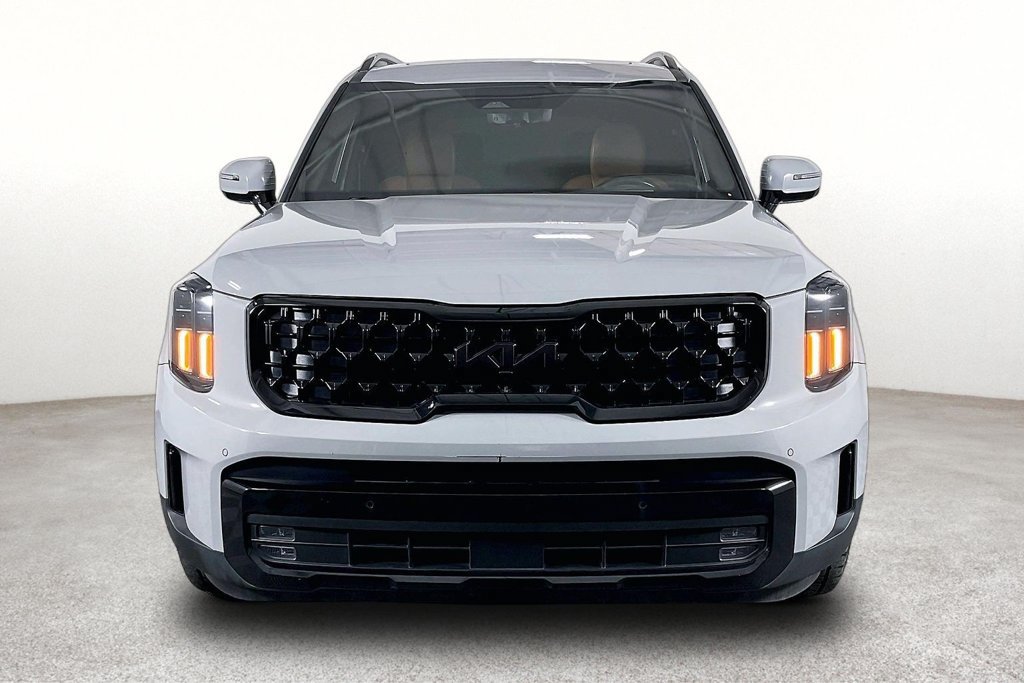Used 2025 Kia Telluride SX Prestige X-Pro AWD/4WD image 4