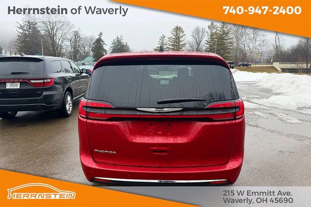 New 2026 Chrysler Pacifica Select image 31