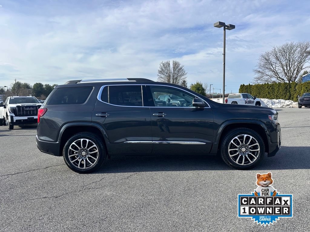 Certified 2021 GMC Acadia Denali w/ Denali Ultimate Package AWD/4WD image 3