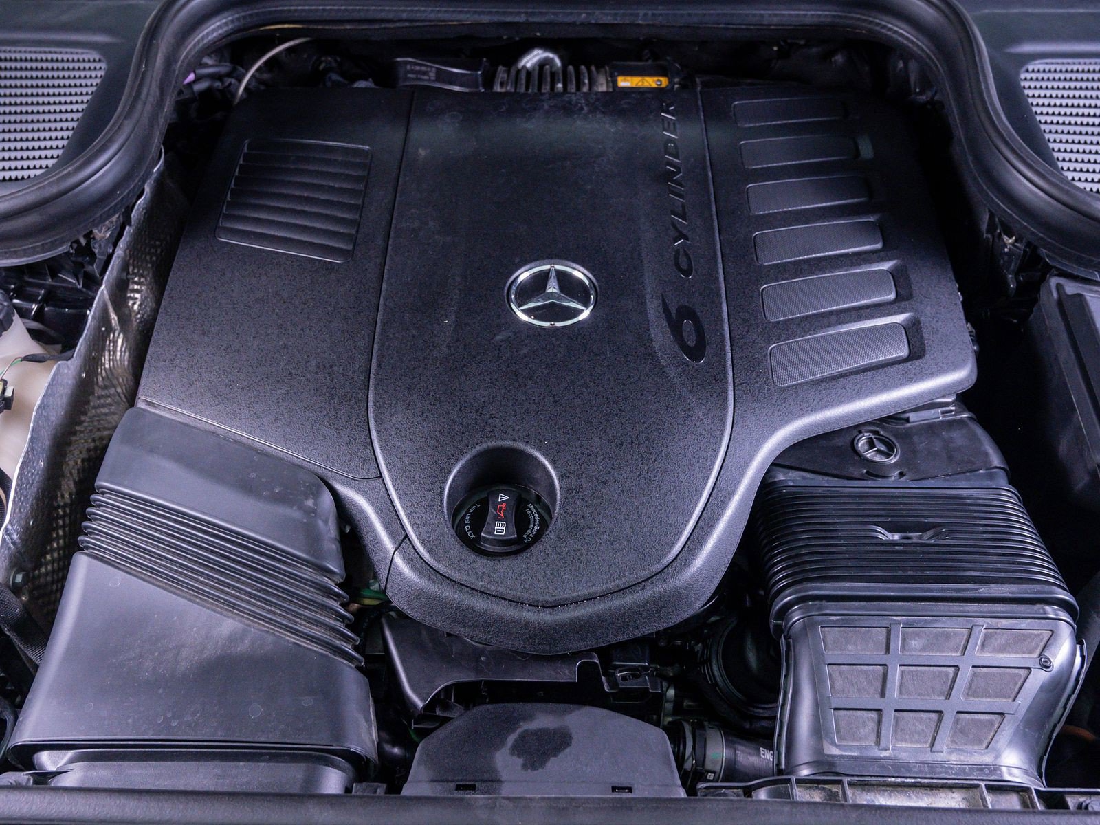 Used 2024 Mercedes-Benz GLE 450 4MATIC image 7