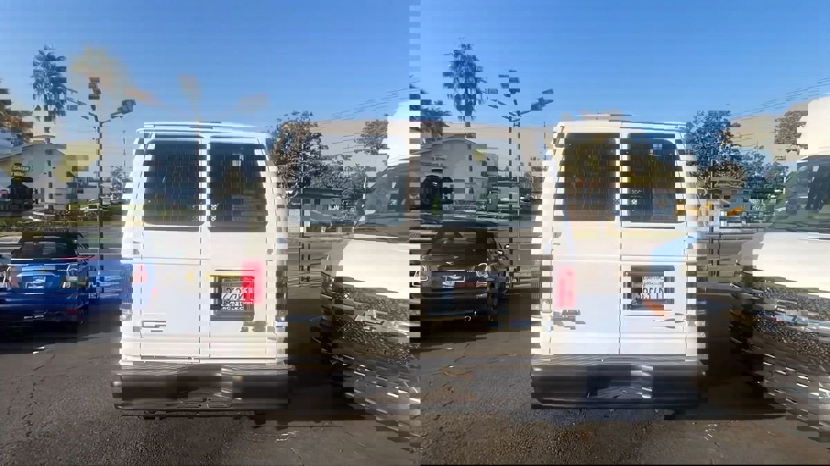 Used 2013 Ford E-150 and Econoline 150 image 5