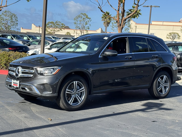 Used 2021 Mercedes-Benz GLC 300 image 4