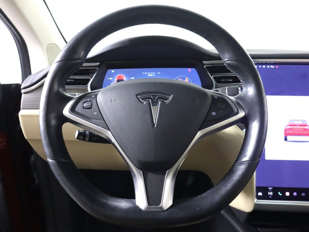 Used 2016 Tesla Model X 75D AWD/4WD image 10