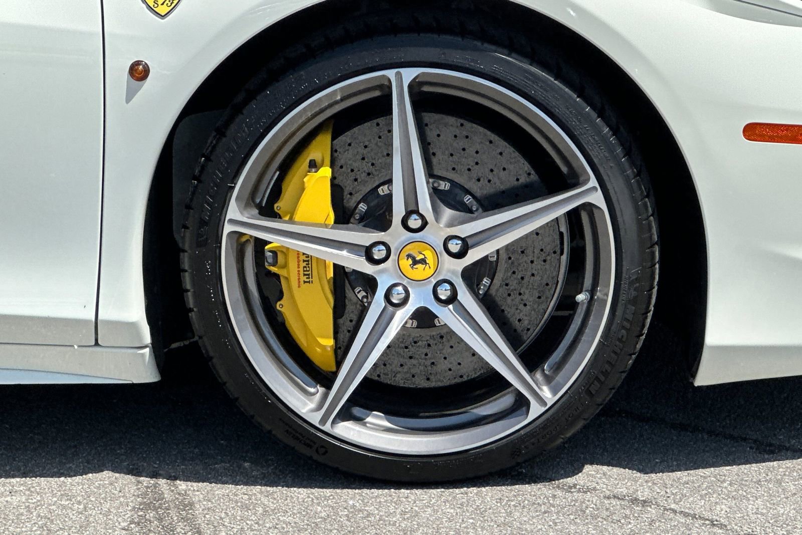 Used 2014 Ferrari 458 Italia Coupe RWD image 39