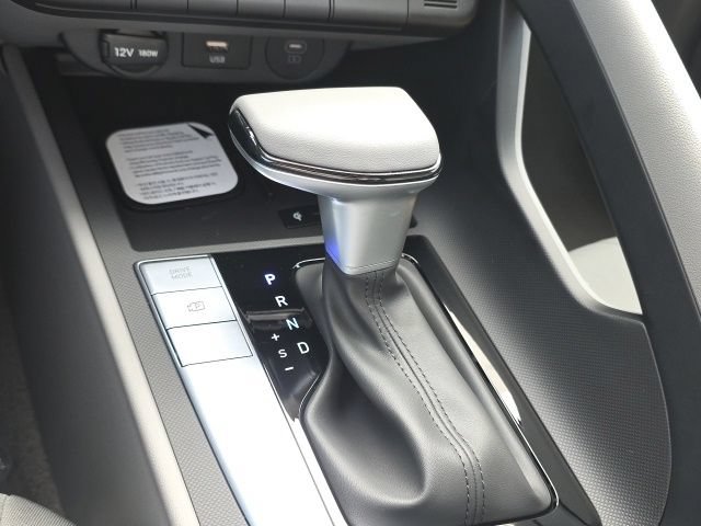 Certified 2026 Hyundai Elantra Sport FWD image 13