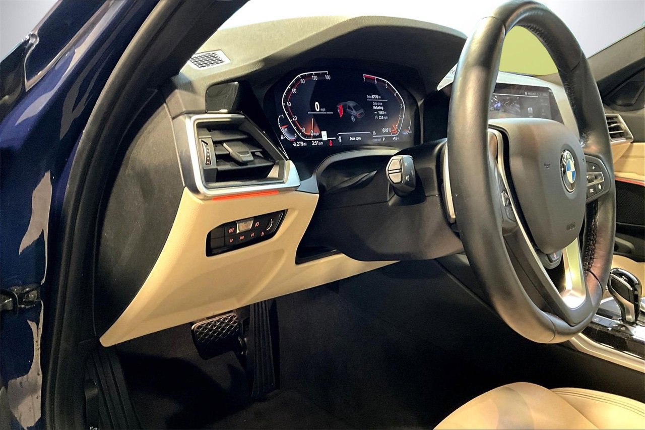 Used 2022 BMW 330i Sedan w/ Premium Package 2 image 19