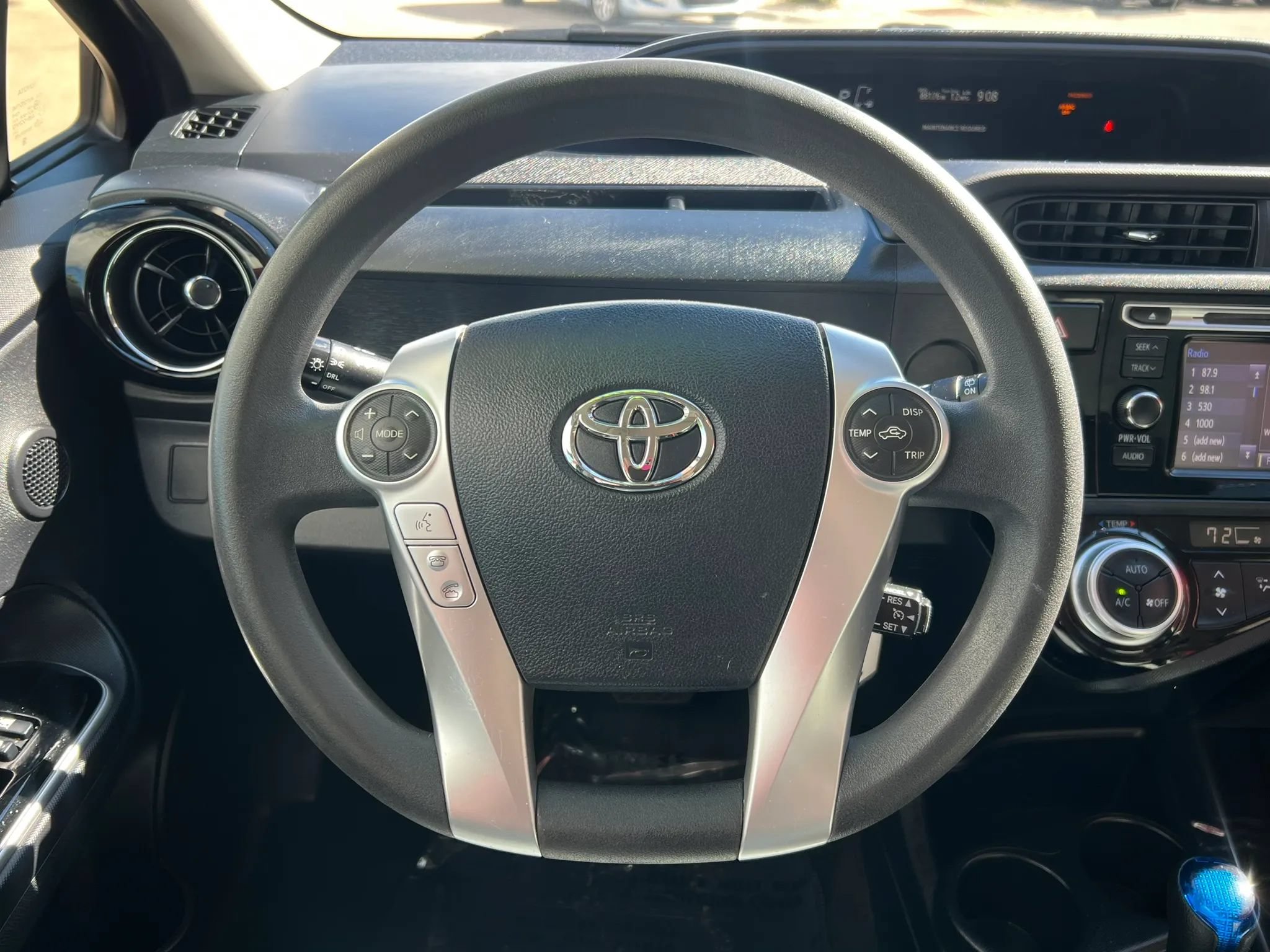 Used 2016 Toyota Prius C Persona Series FWD image 14