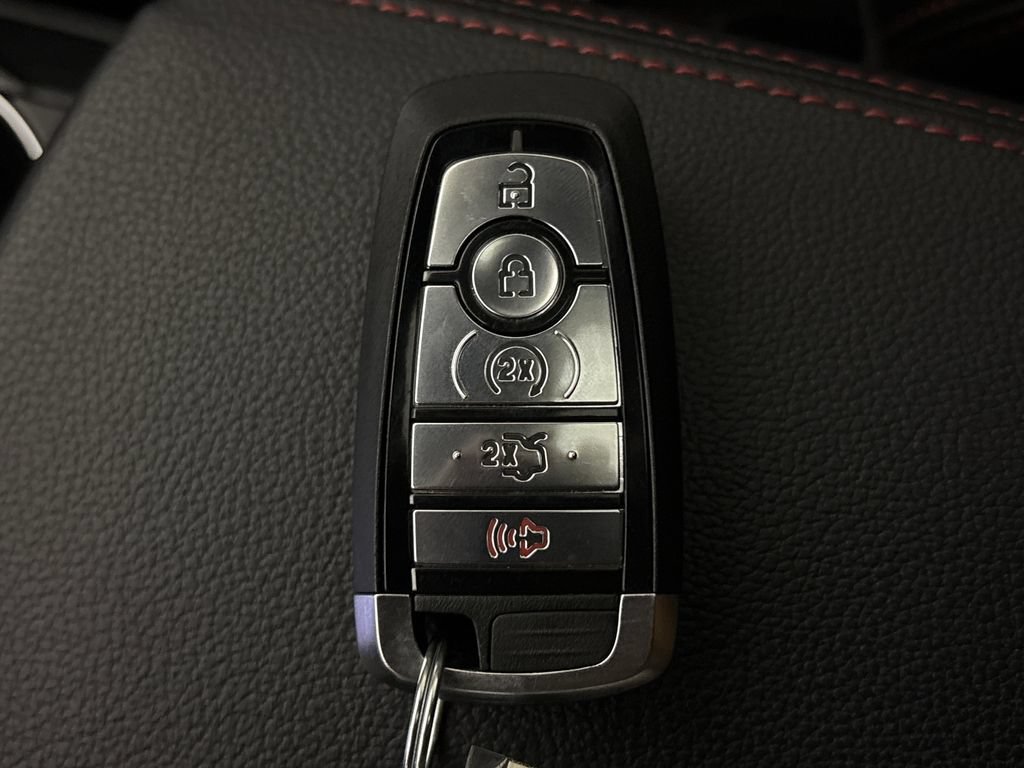 Used 2018 Ford Explorer Sport w/ Ford Safe & Smart Package AWD/4WD image 34