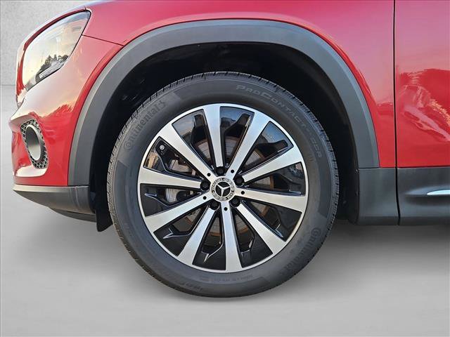 Used 2022 Mercedes-Benz GLB 250 4MATIC image 25