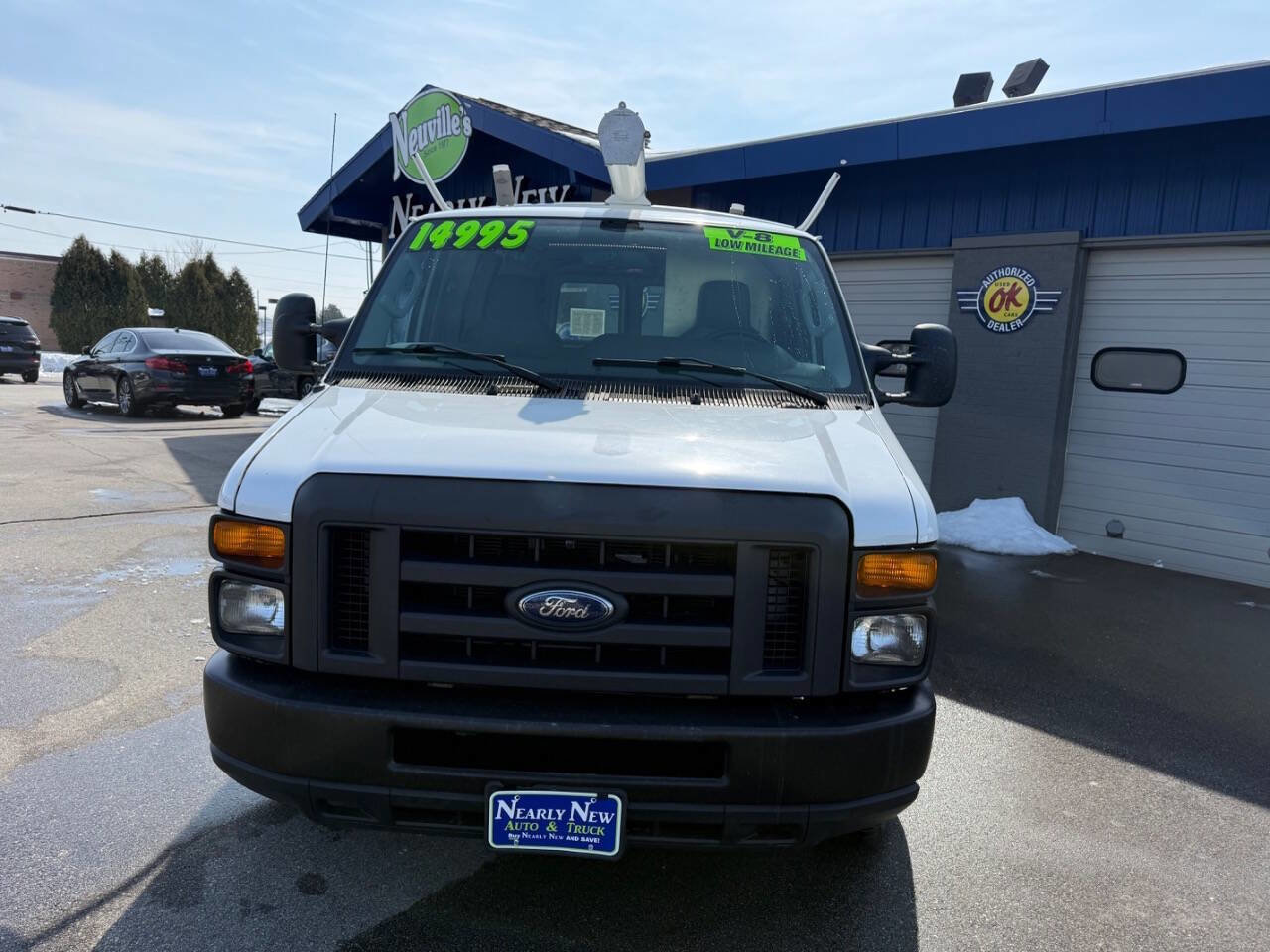 Used 2013 Ford E-250 and Econoline 250 E 250 3dr Cargo Van RWD image 3