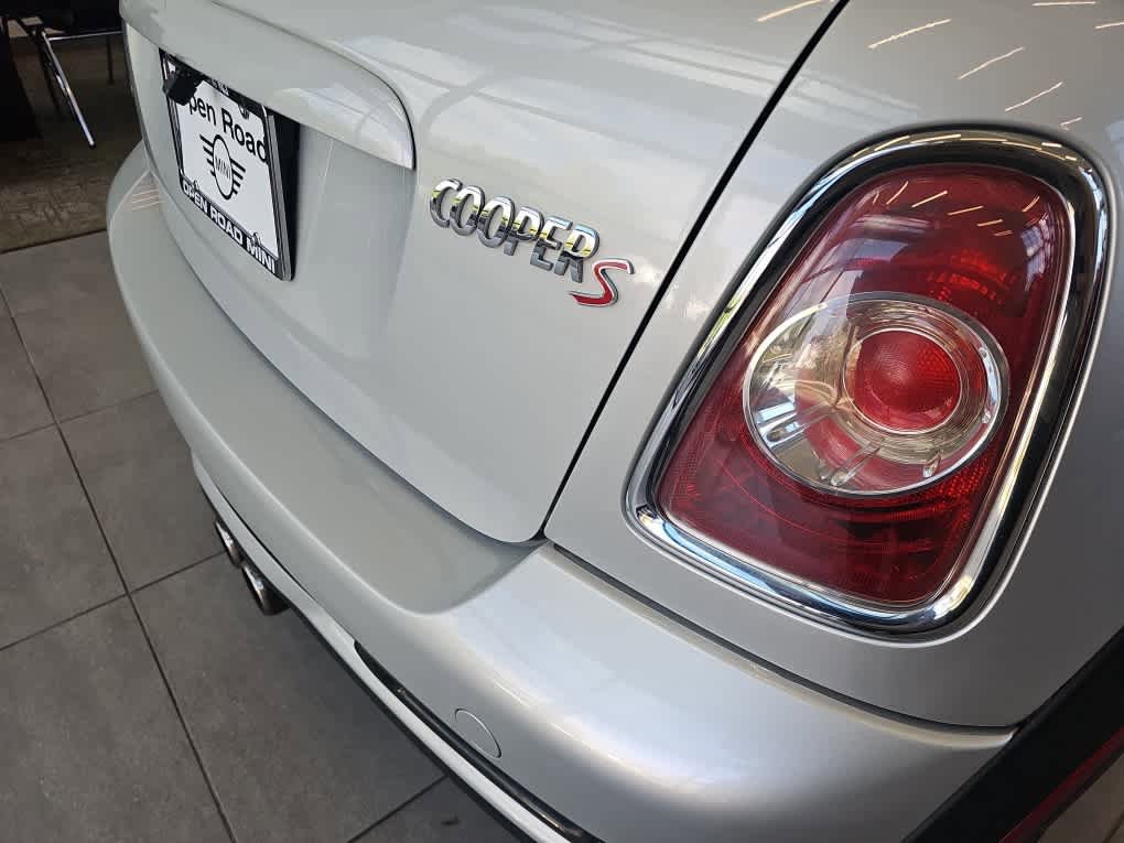 Used 2014 MINI Cooper S FWD image 16