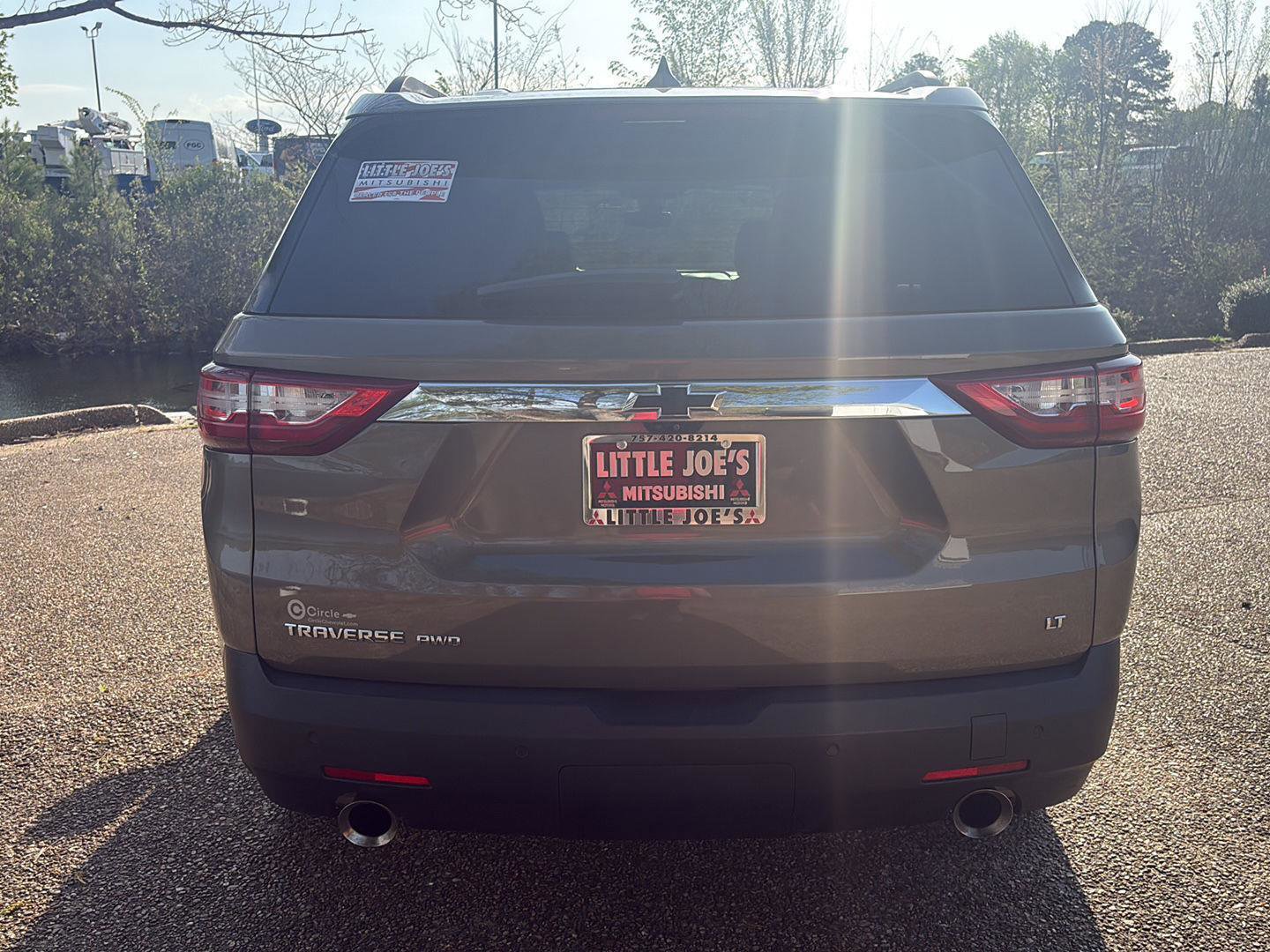 Used 2020 Chevrolet Traverse LT w/ LT Premium Package image 6