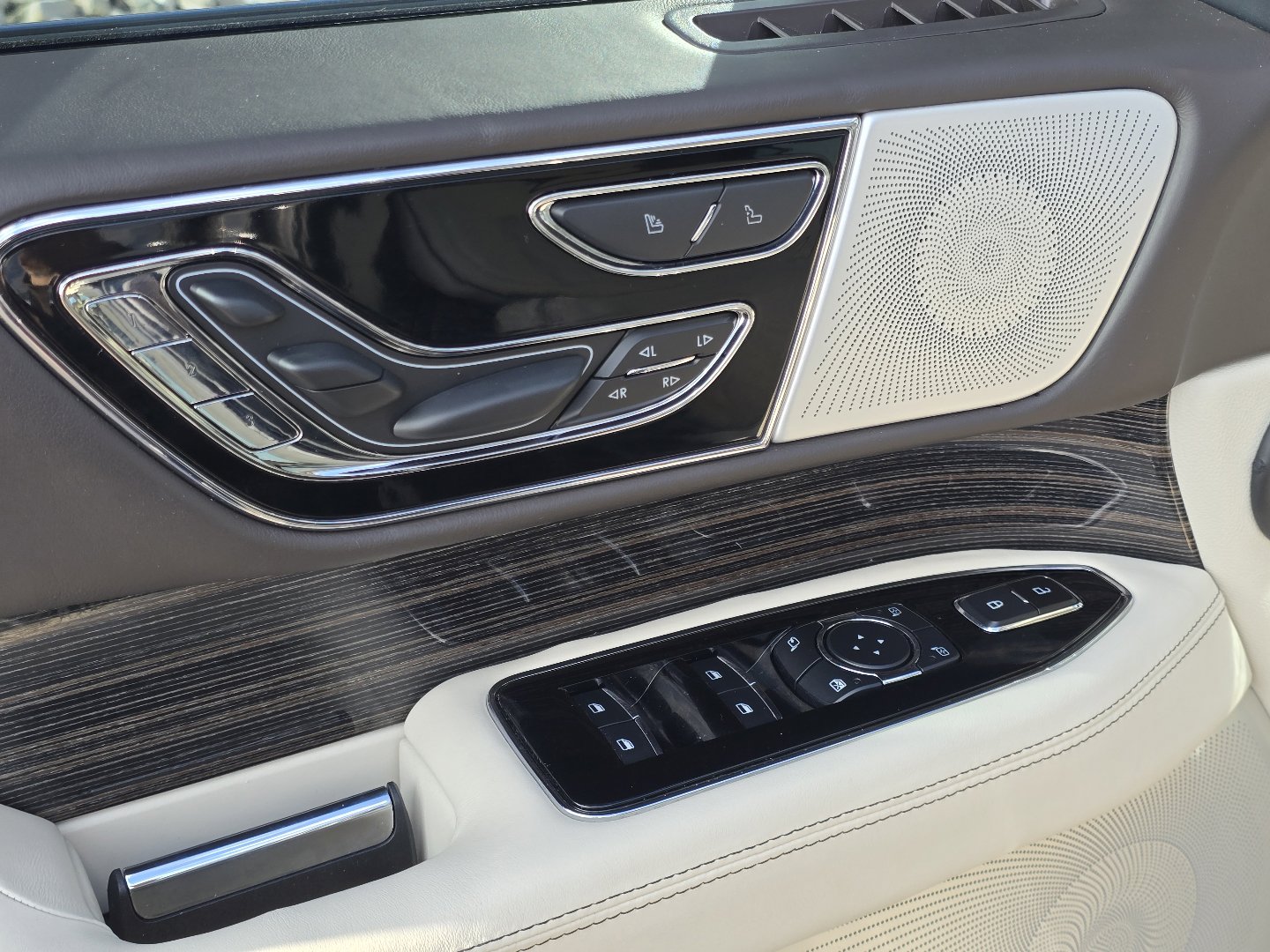 Used 2023 Lincoln Navigator Black Label image 38