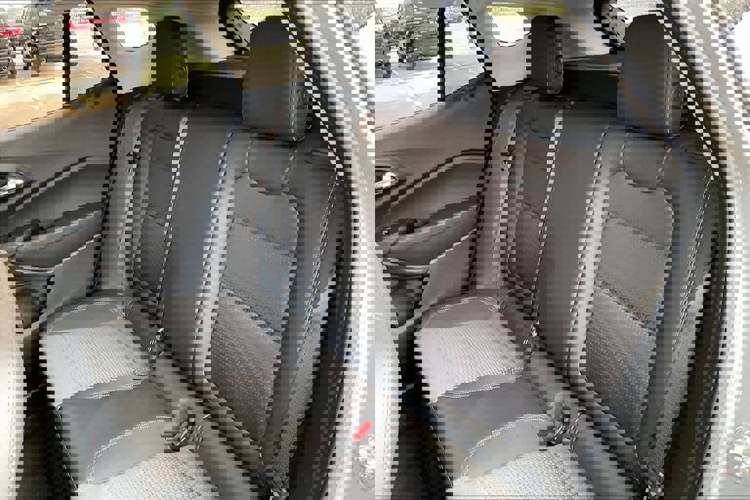 Certified 2025 Chevrolet Trax LT image 20