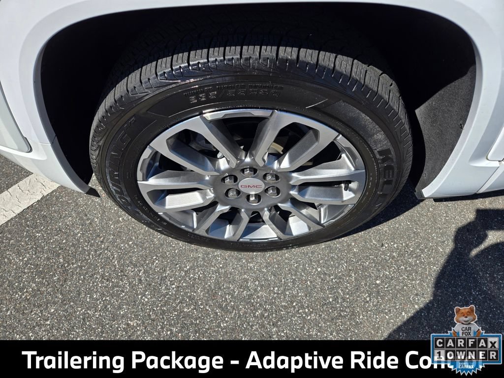 Used 2023 GMC Acadia Denali AWD/4WD image 13
